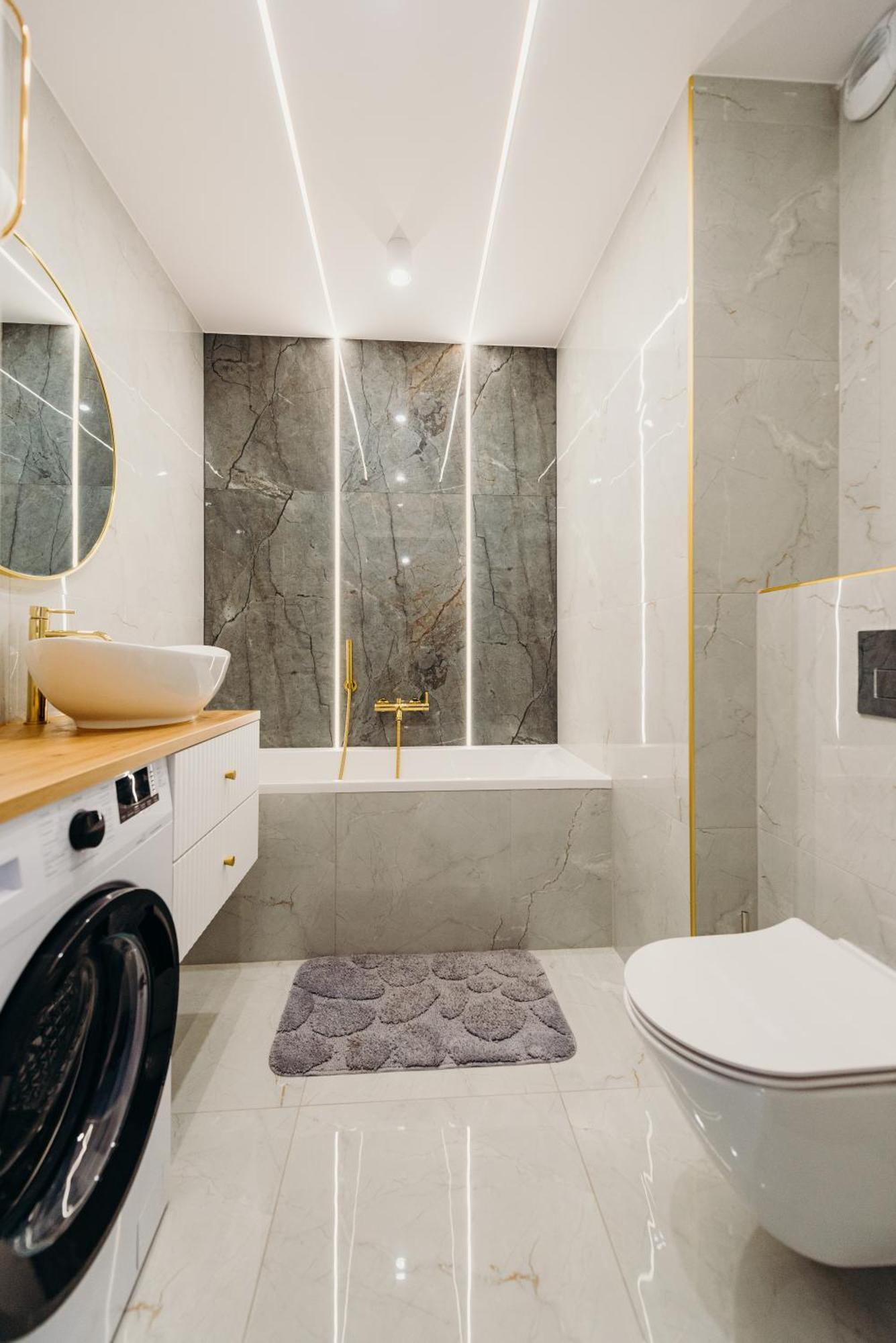 3 Bedrooms Premium Bella Blue For 8 Guests With Ac And Free Out Side Parking Жешов Екстериор снимка